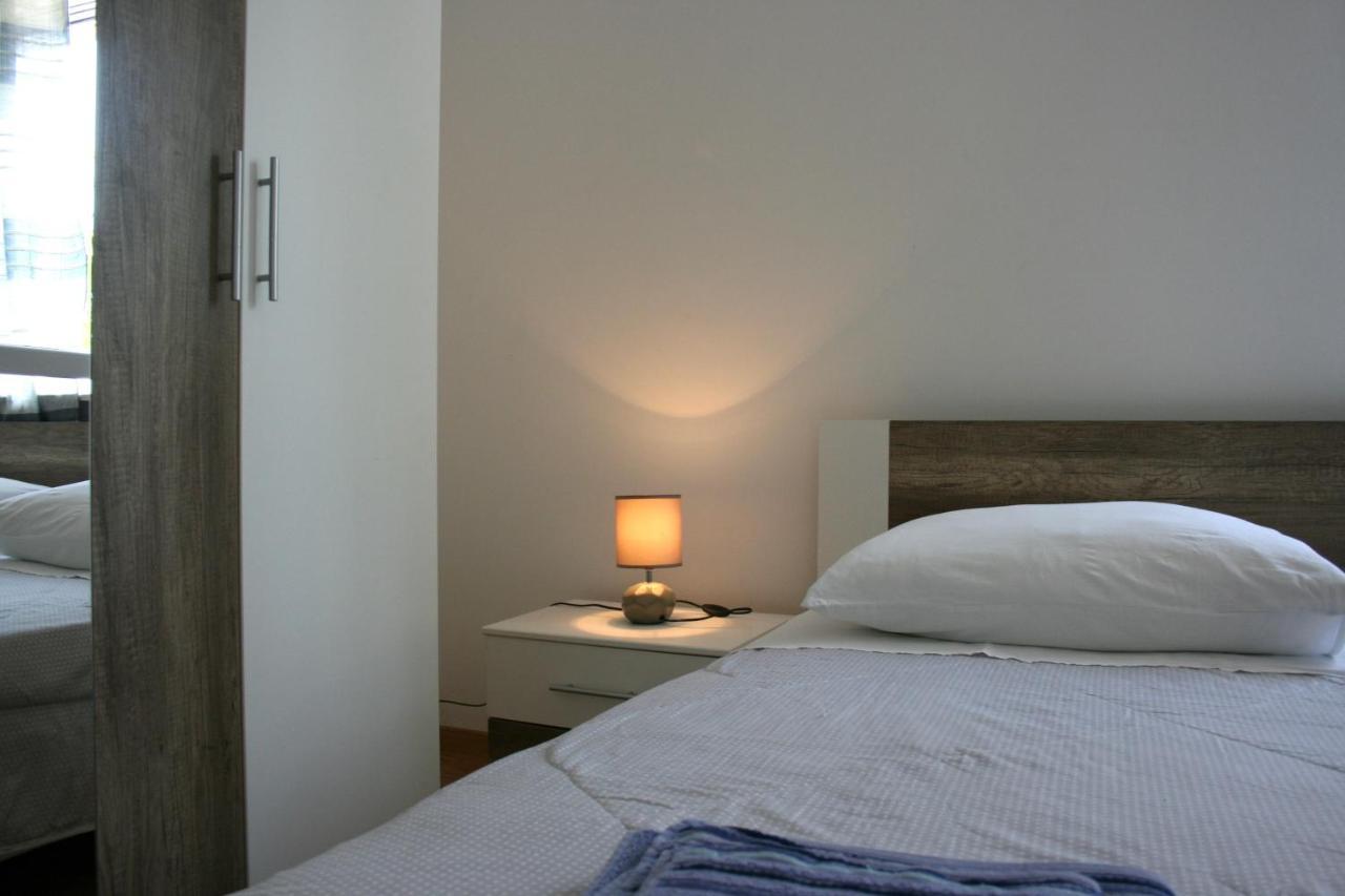 Apartments Antea Trogir Bagian luar foto