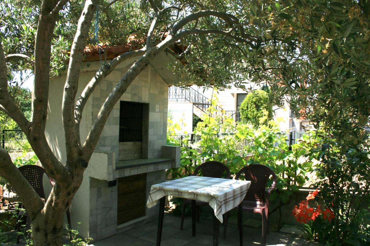 Apartments Antea Trogir Bagian luar foto